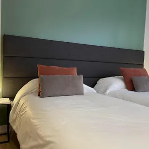 Huli Bed & Breakfast